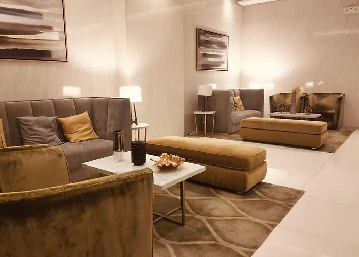 公寓 #affordable Condotel Newport Boulevard